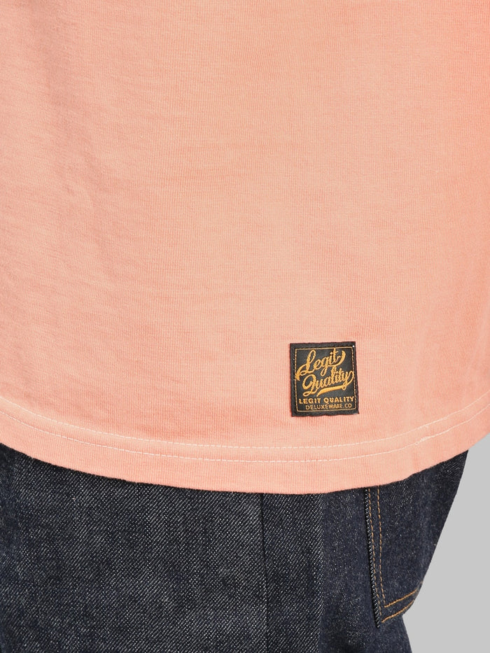 Deluxeware SDTS00 10.5oz T-Shirt Smn Pink tag