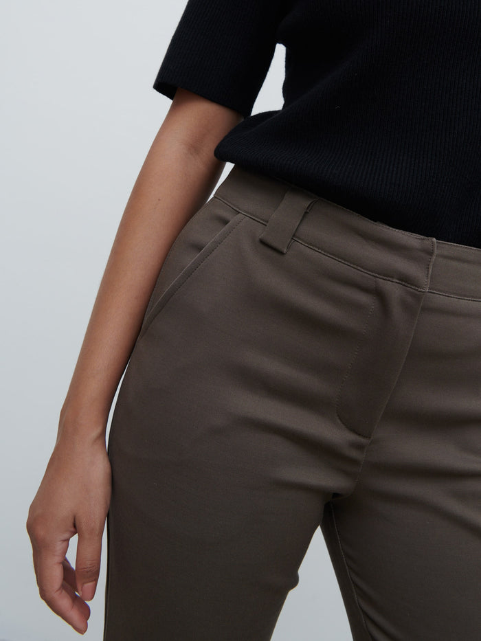 Candy Is 5'6" & Wears Size UK 8|Eddie Turn Up Trousers - Khaki Brown