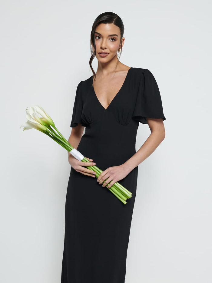 Marina Is 5'7.5" & Wears Size UK 8|Edie Chiffon Maxi Bridesmaid Dress - Black