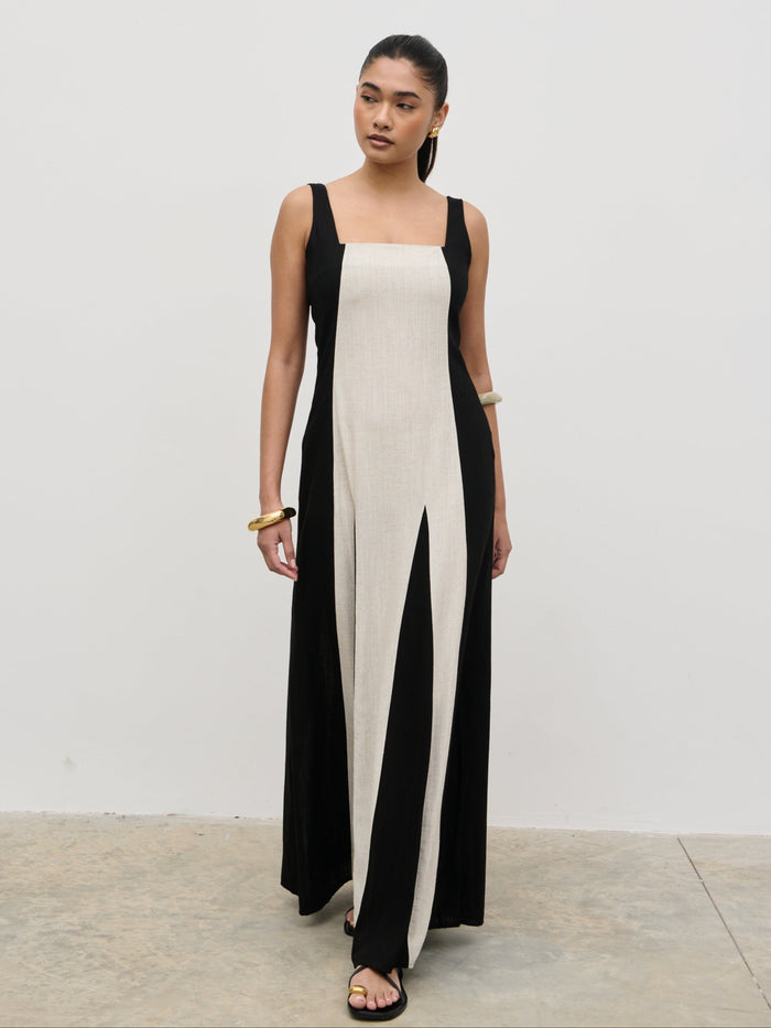 Candy Is 5'6" & Wears Size UK 8|Ella Square Neck Contrast Maxi Dress - Natural and Black