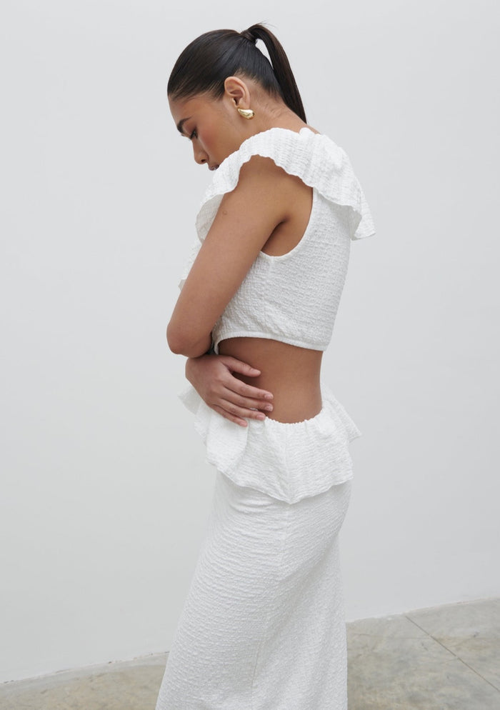 Candy Is 5'6" & Wears Size UK S|Ellis Crinkle Ruffle Jersey Dress - Cream