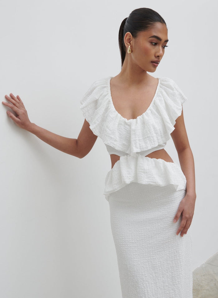 Candy Is 5'6" & Wears Size UK S|Ellis Crinkle Ruffle Jersey Dress - Cream