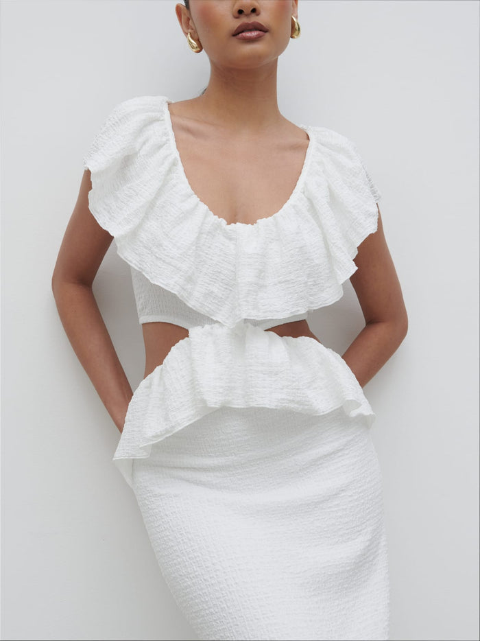 Candy Is 5'6" & Wears Size UK S|Ellis Crinkle Ruffle Jersey Dress - Cream