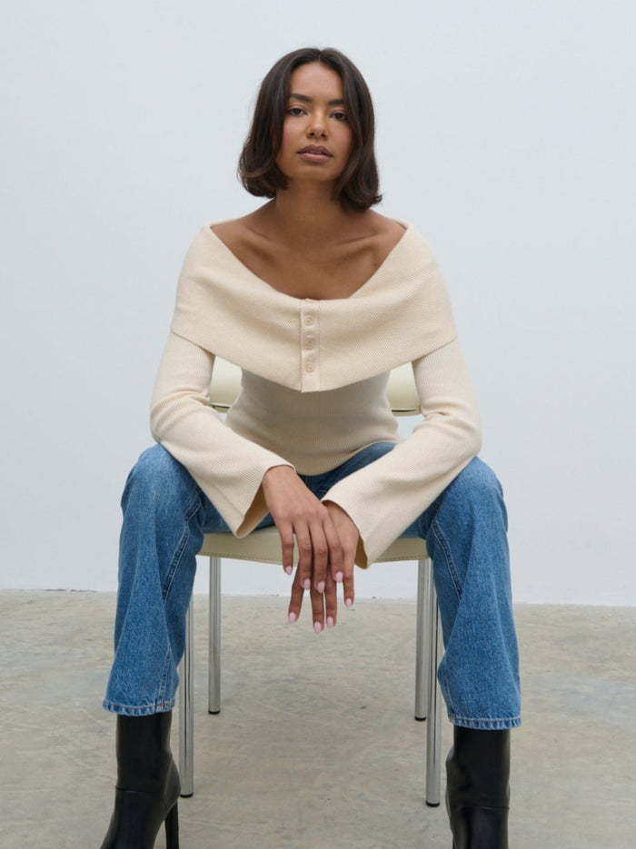 Nayha Is 5'9.5" & Wears Size UK S|Elora Bardot Button Front Knit Top - Oatmeal