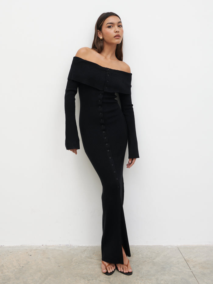 Lana is 5.9.5" & Wears Size UK S|Elora Bardot Knit Maxi Dress - Black