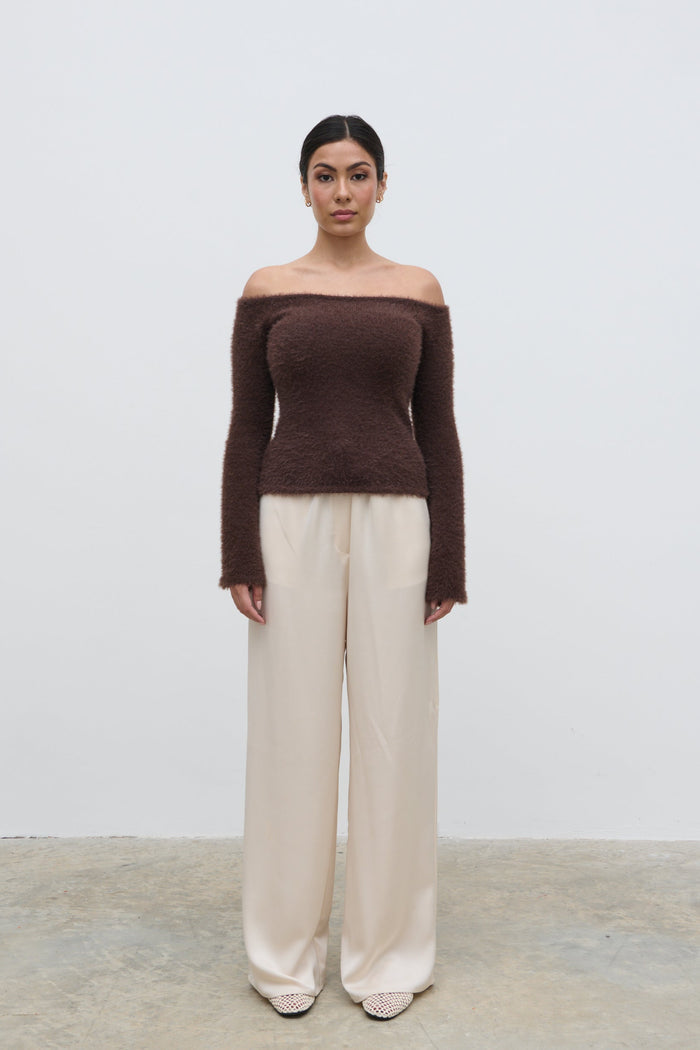 Anne Is 5'7.5" & Wears Size UK S|Erika Bardot Fluffy Knit Top - Chocolate