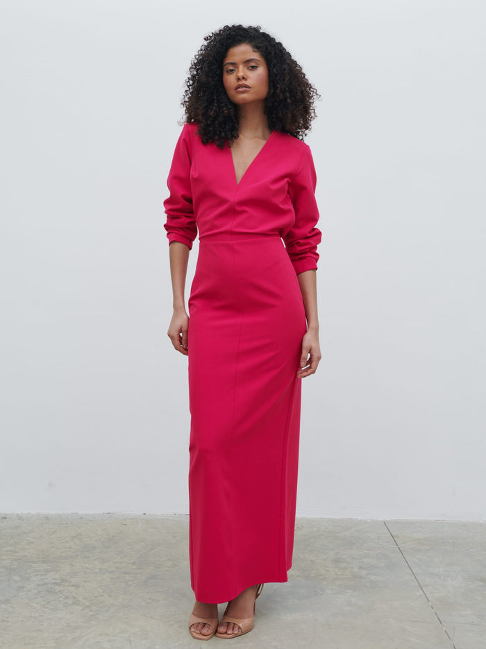 Graziela Is 5'9.5" & Wears Size UK 8|Escala V-Neck Maxi Dress - Fuchsia