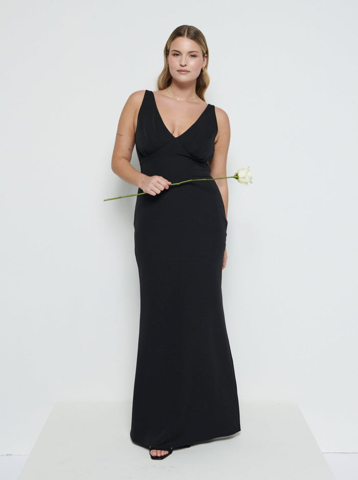 Theo Is 5'8.5" & Wears Size UK 12|Esmee Crepe Maxi Bridesmaid Dress - Black