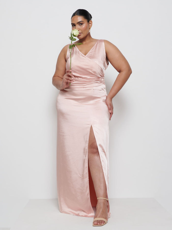 Souki Is 5'8" & Wears Size UK 18|Esmee Wrap Maxi Bridesmaid Dress Curve - Blush