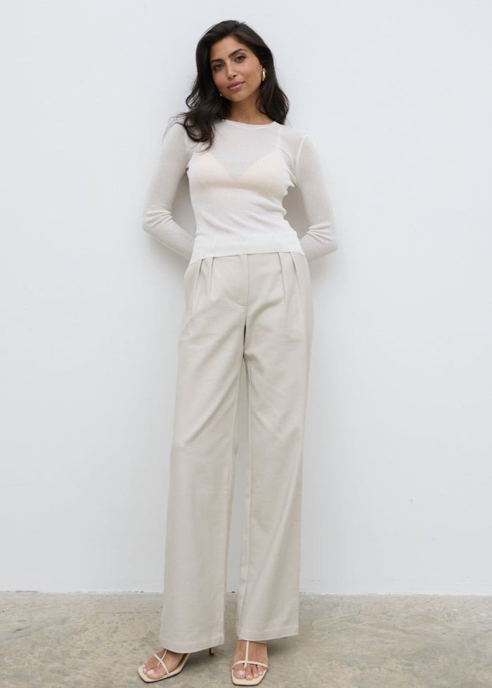 Lygia Is 5'9" & Wears Size UK S|Essie Sheer Knit Top - Cream