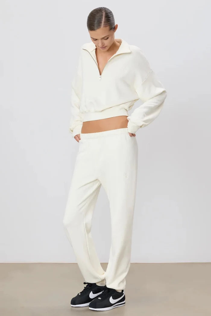 Éterne - Cream Classic Sweatpant - Kalifornia Jean Bar