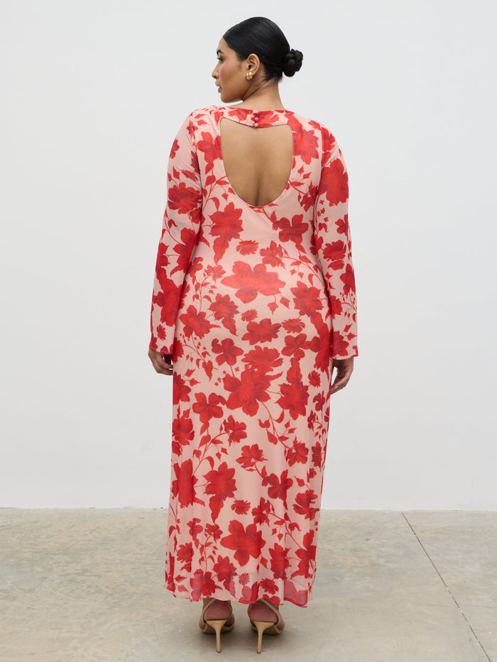 Souki Is 5'8" & Wears Size UK 18|Ethel Long Sleeve Jersey Midaxi Dress Curve - Red Floral