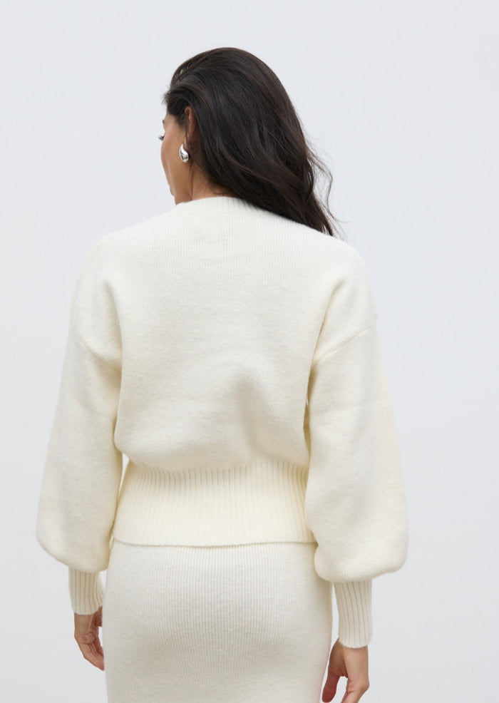 Lygia Is 5'9" & Wears Size UK S|Etta Knit Bomber Jacket - Cream