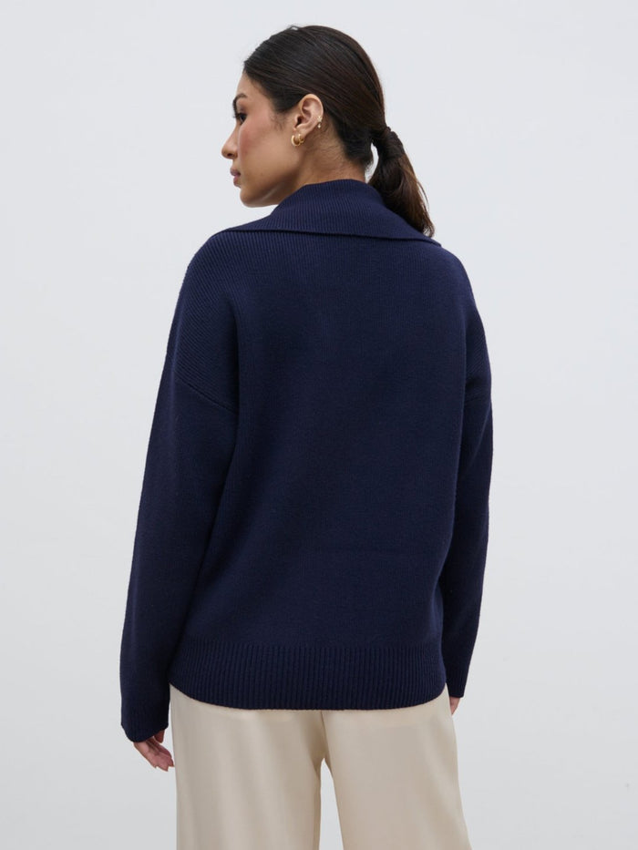 Anne Is 5'7.5" & Wears Size UK S|Fallon Knit Cardigan - Navy