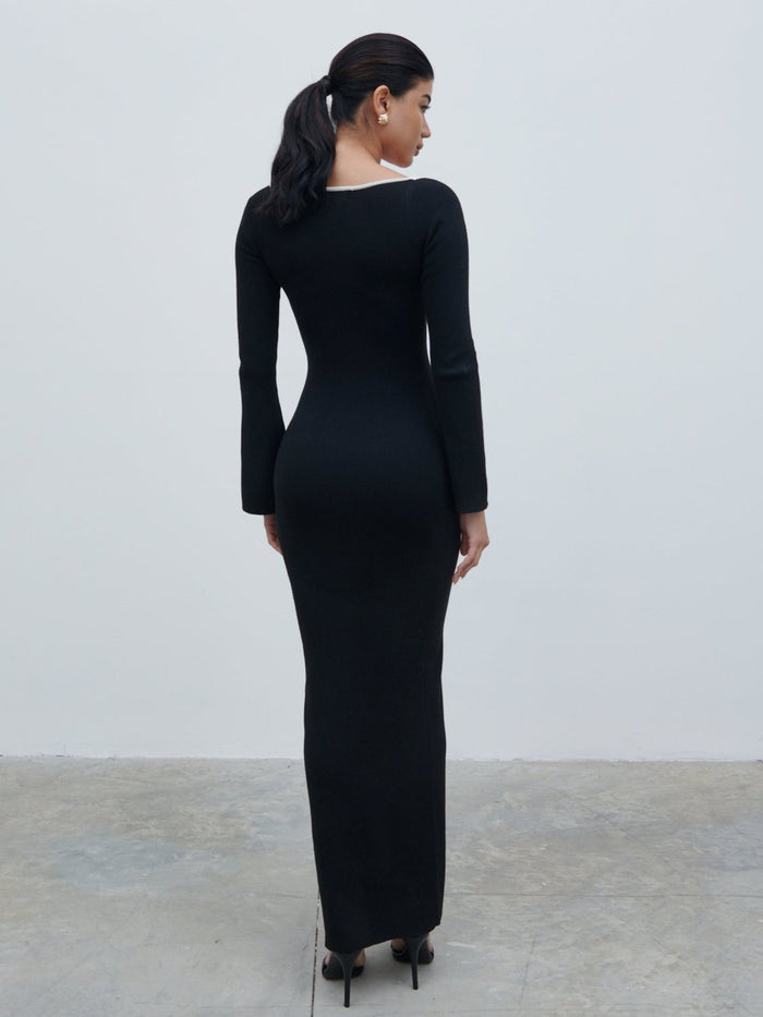 Bianca Is 5'9" & Wears Size UK XS|Freya Contrast Knit Maxi Dress - Black and Cream