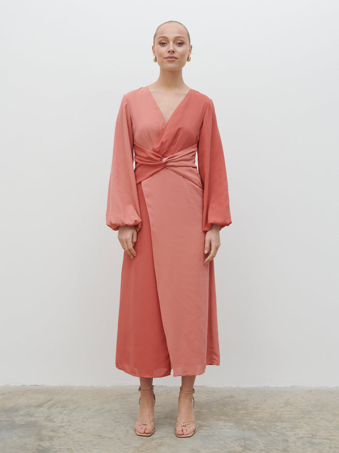 Noor Is 5'8.5" & Wears Size UK 8|Friena Knot Contrast Midaxi Dress - Terracotta and Dusky Rose