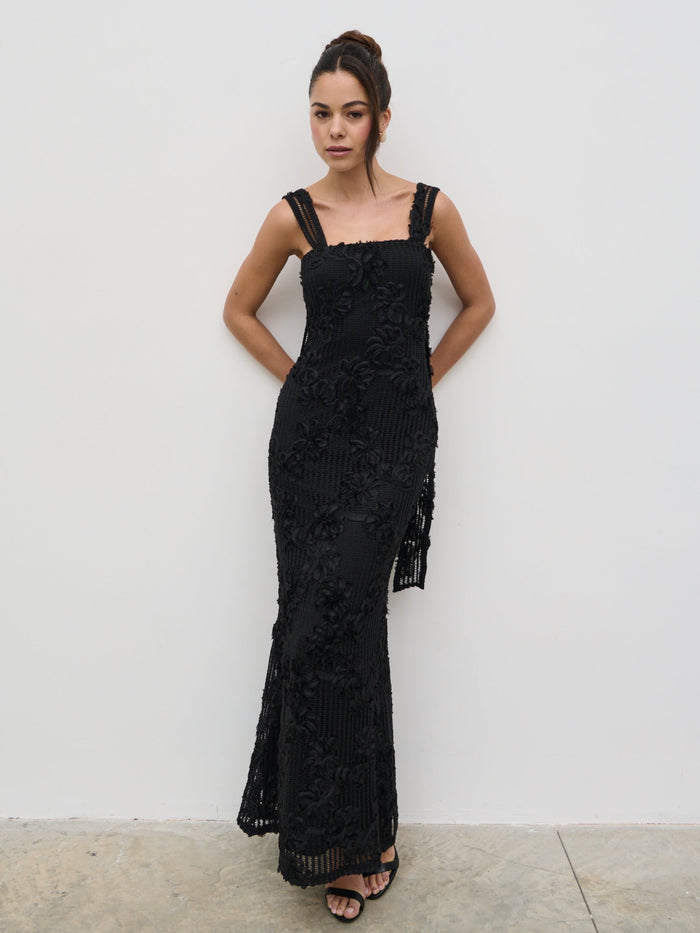 Elissa Is 5'8.5" & Wears Size UK 8|Gigou Crochet Floral Maxi Dress - Black