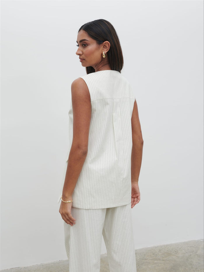 Sachi Is 5’7” & Wears Size UK 8|Harlee Waistcoat - Pinstripe