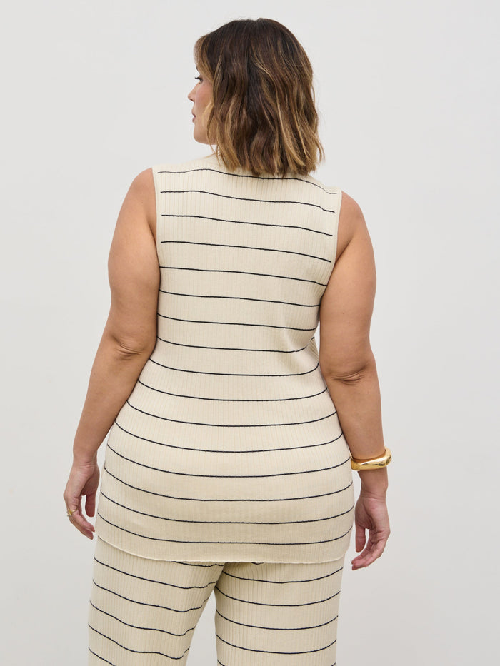 Rafaela Is 5'9" & Wears Size UK XL|Hattie Stripe Knit Waistcoat Curve - Cream and Black