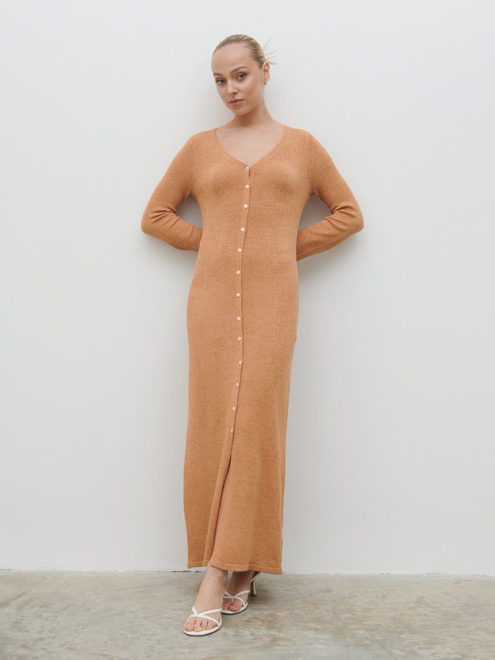 Noor Is 5'8.5" & Wears Size UK S|Hazel Knit Maxi Dress - Tan Blush