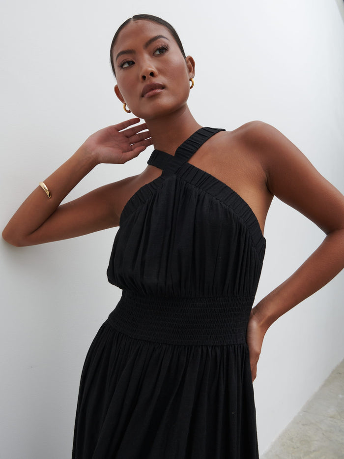 Elle Is 5'3" & Wears Size UK 8|Hollie Shirred Maxi Dress - Black