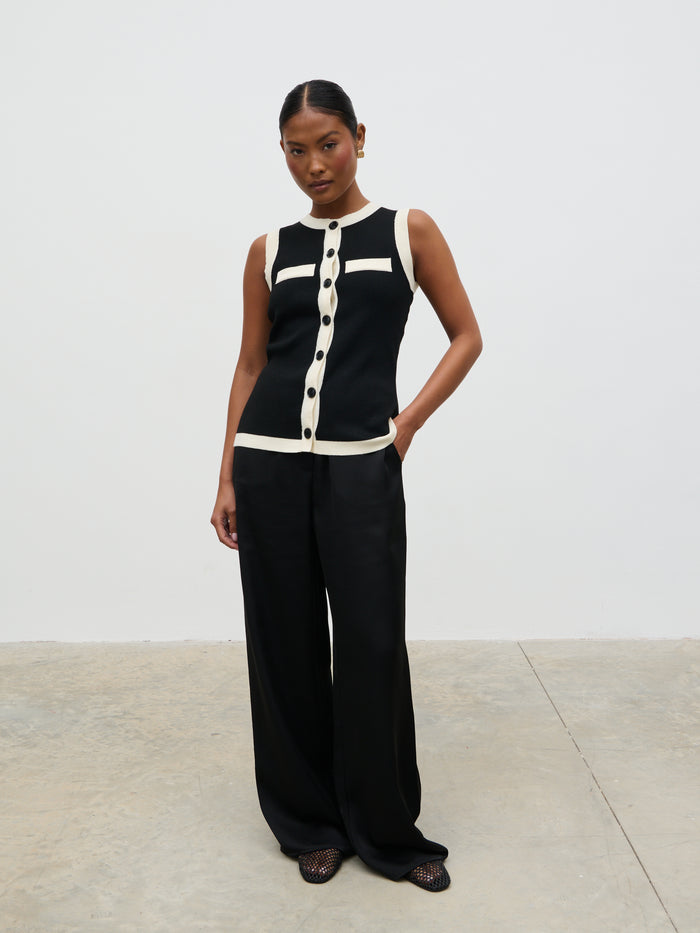 Elle Is 5'3" & Wears Size UK S|Indigo Contrast Knit Waistcoat - Black and Cream