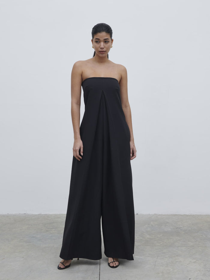 Bianca Is 5'9" & Wears Size UK 8|Jaden Bandeau Wide Leg Jumpsuit - Black