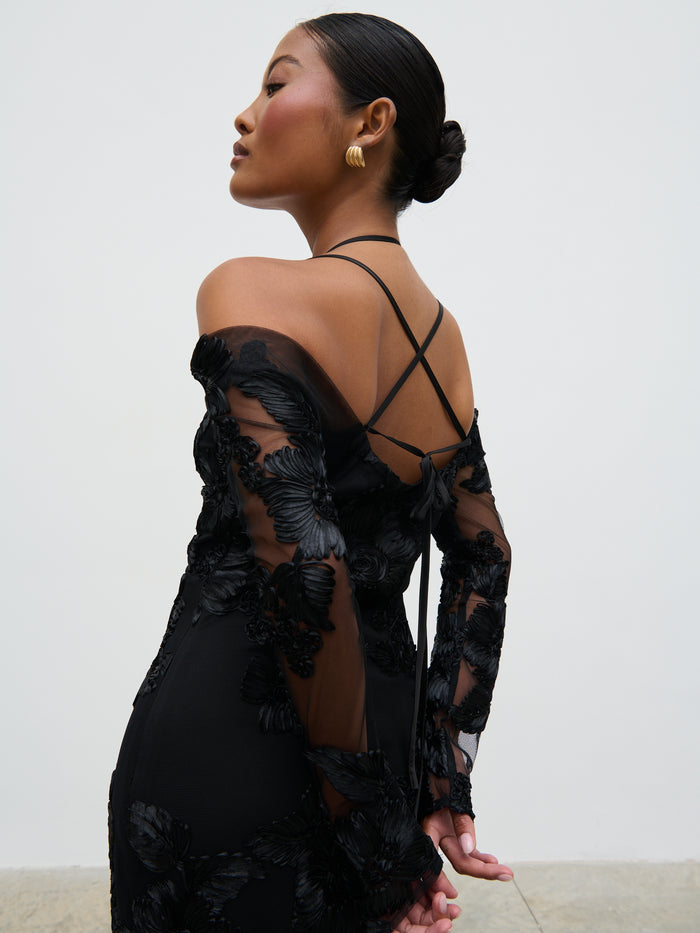 Elle Is 5'3" & Wears Size UK 6|Jamila Cold Shoulder Maxi Dress - Black Jacquard Floral
