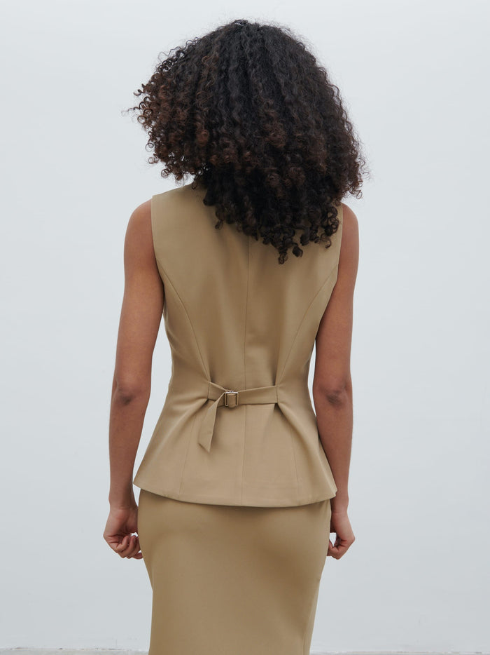 Graziela Is 5'9.5" & Wears Size UK 6|Jean Buttoned Down Waistcoat - Camel Beige