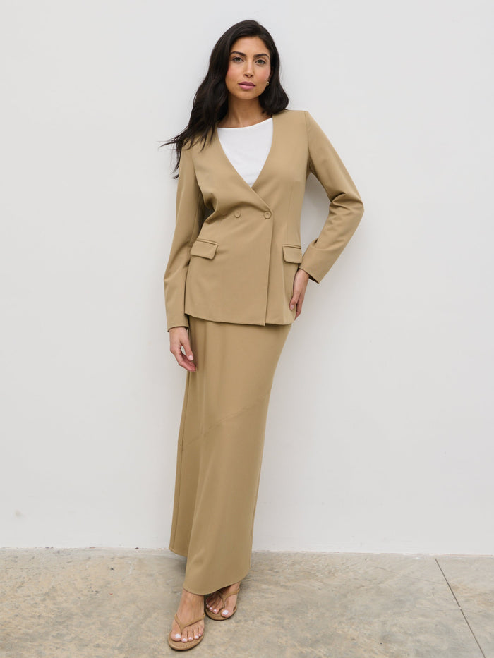 Lygia Is 5'9" & Wears Size UK 8|Jean Collarless Blazer - Camel Beige