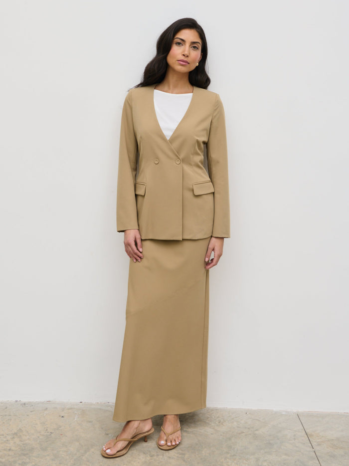 Lygia Is 5'9" & Wears Size UK 8|Jean Collarless Blazer - Camel Beige