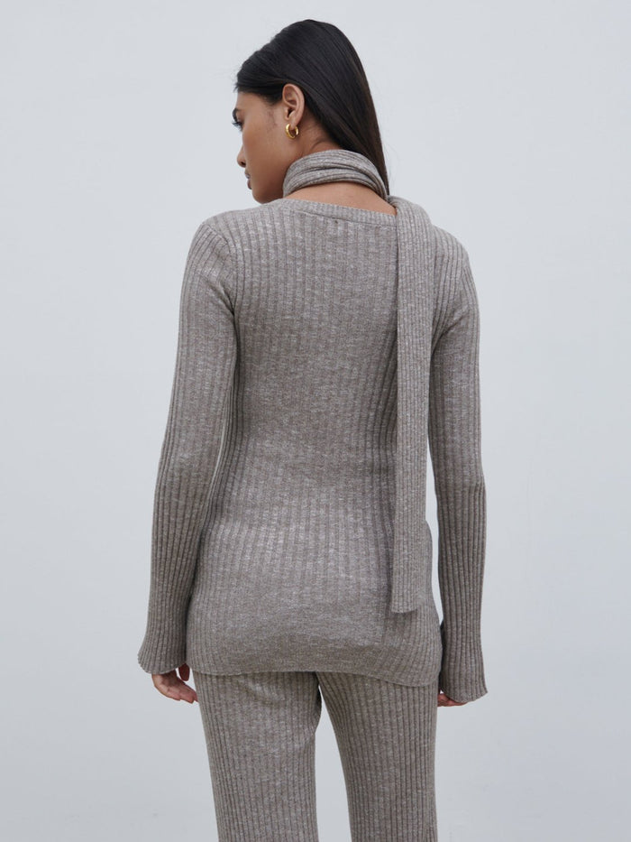 Candy Is 5'6" & Wears Size UK S|Jessie V Neck Ribbed Knit Top with Scarf - Grey Marl