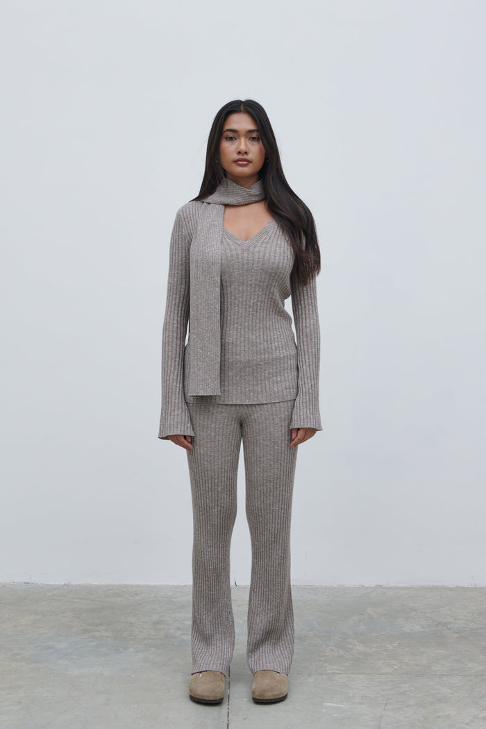Candy Is 5'6" & Wears Size UK S|Jessie V Neck Ribbed Knit Top with Scarf - Grey Marl