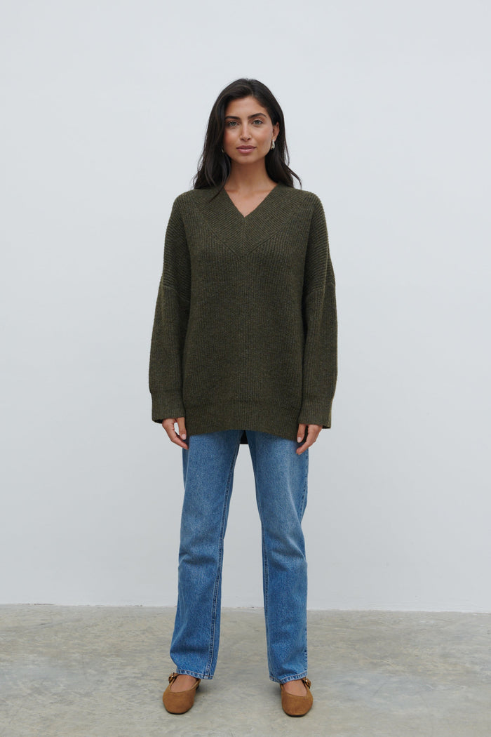 Lygia Is 5'9" & Wears Size UK S|Jovie Oversized Rib Knit Jumper - Dark Olive
