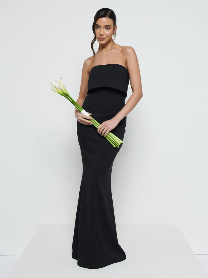 Marina Is 5'7.5" & Wears Size UK 8|Julia Crepe Maxi Bridesmaid Dress - Black