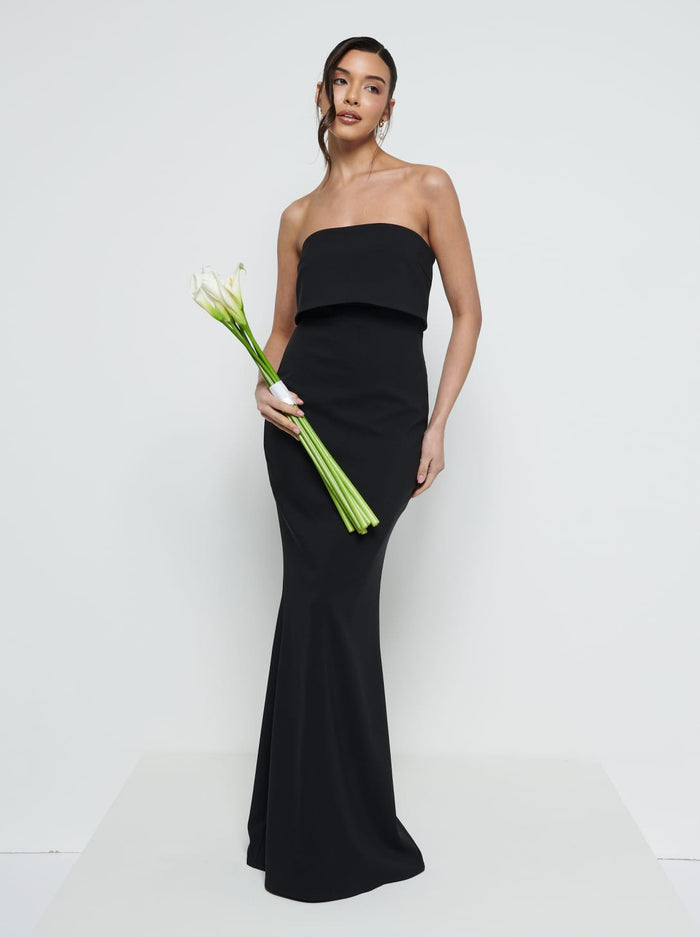 Marina Is 5'7.5" & Wears Size UK 8|Julia Crepe Maxi Bridesmaid Dress - Black