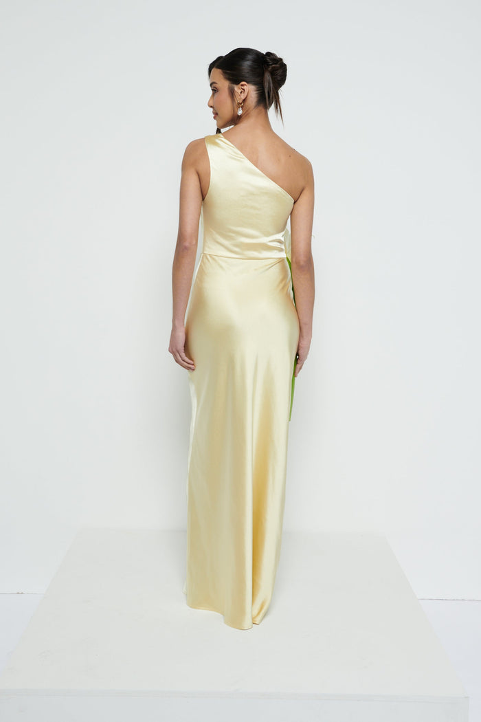 Marina Is 5'7.5" & Wears Size UK 8|Juliet Ruched Maxi Bridesmaid Dress - Lemon