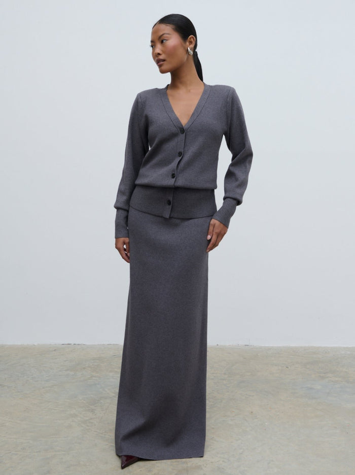 Elle Is 5'3" & Wears Size UK XS|Justine Rib Knit Cardigan - Grey Marl