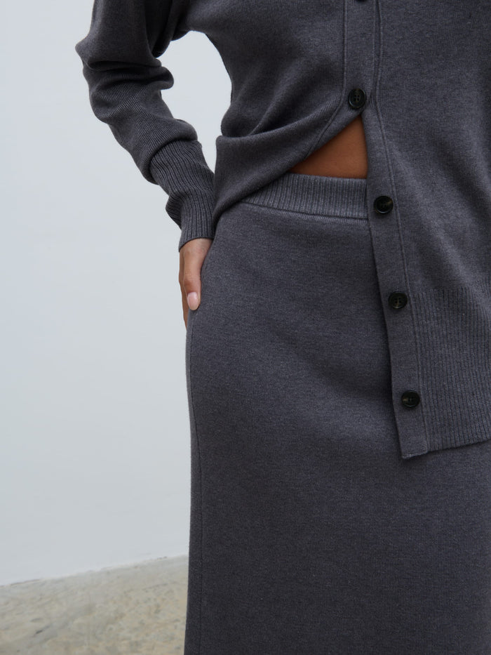 Elle Is 5'3" & Wears Size UK XS|Justine Rib Knit Maxi Skirt - Grey Marl