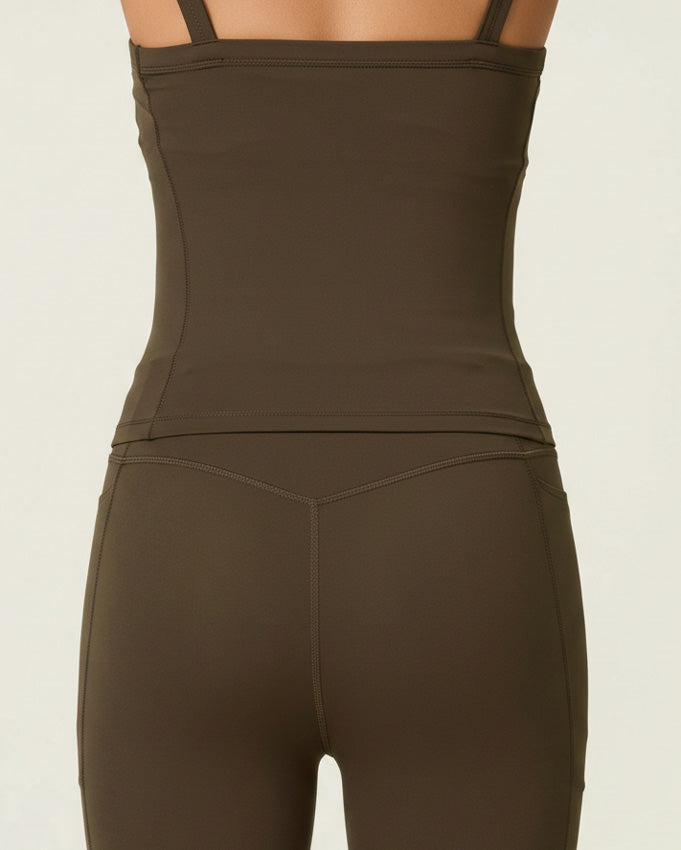 Kairos Contour Scoop-Neck Sports Bra