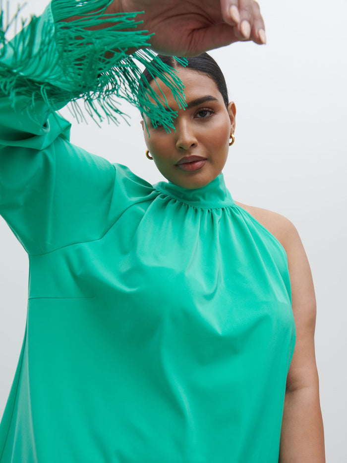 Souki Is 5'8" & Wears Size UK 18|Keeley One Shoulder Mini Dress Curve - Jade Green