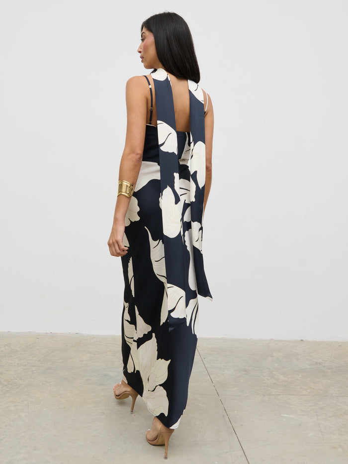 Lygia Is 5'9" & Wears Size UK 8|Keisha Scarf Maxi Dress - Large Scale Monochrome Floral