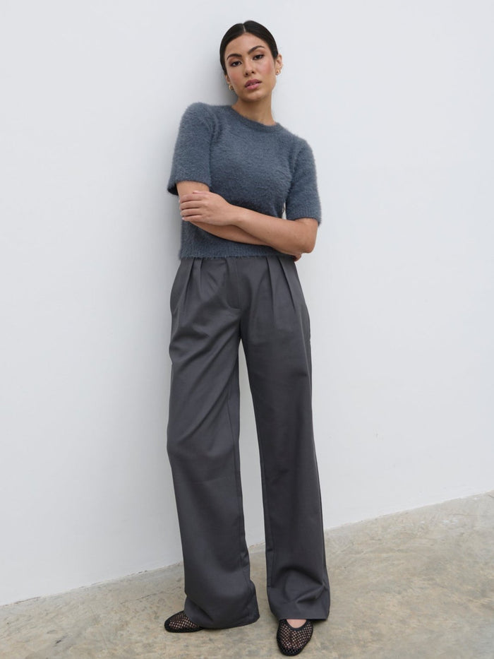 Anne Is 5'7.5" & Wears Size UK S|Kelly Cropped Fluffy Knit T-Shirt - Charcoal