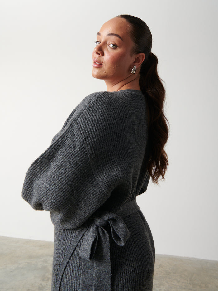 Romi Is 5'6.5" & Wears Size UK L|Kinsley Ribbed Wrap Dress Curve - Charcoal Grey