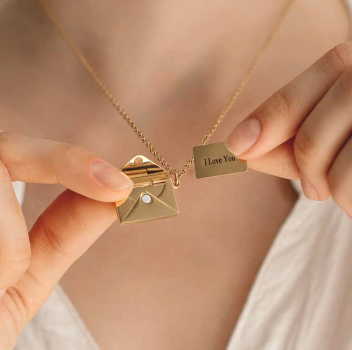Love Letter Necklace 14k Gold