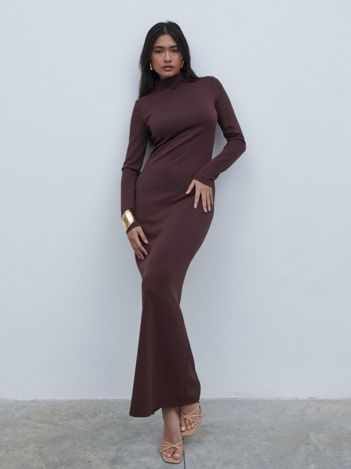 Candy Is 5'6" & Wears Size UK 8|Mabel High Neck Jersey Maxi Dress - Brown