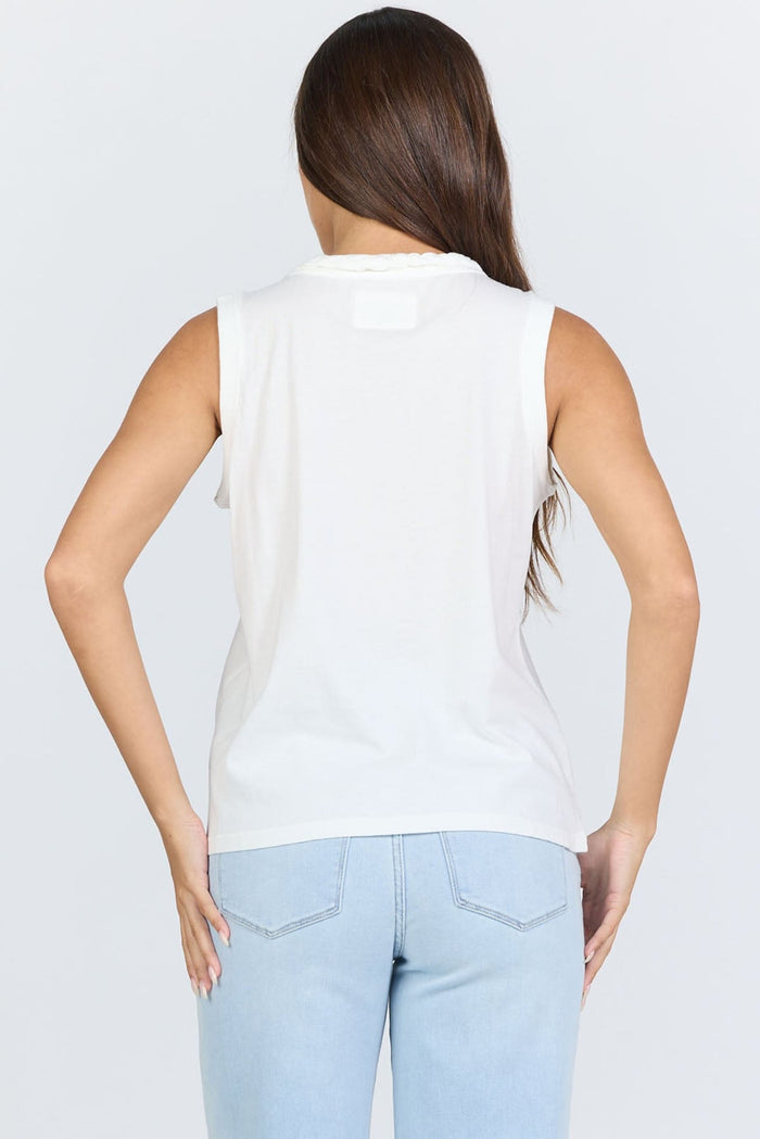 Marina | White