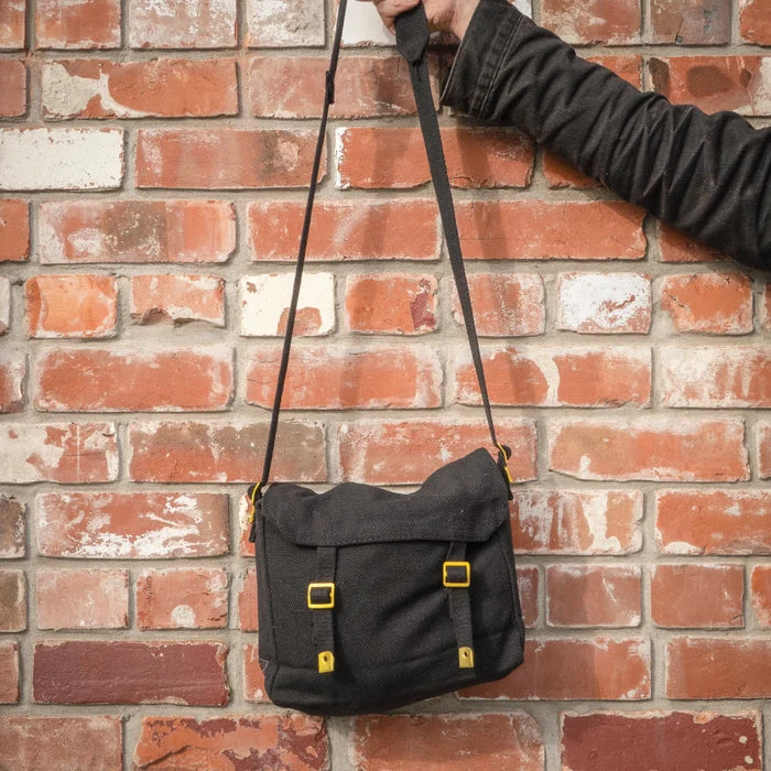 Medium Canvas Haversack - Black - Bushtracks - Shoulder Bags