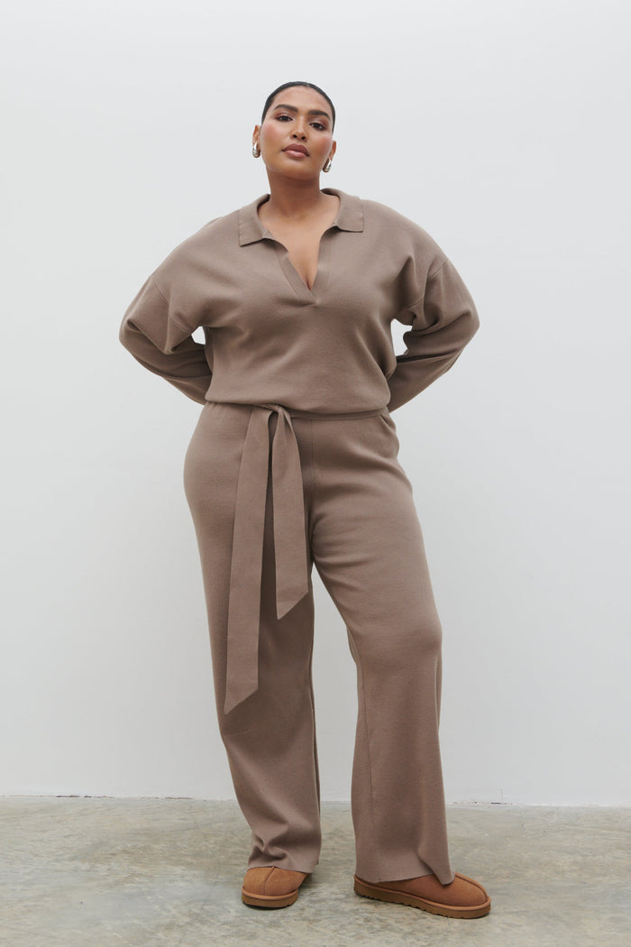 Souki Is 5'8" & Wears Size UK XL|Meg Belted Knit Jumpsuit Curve - Taupe