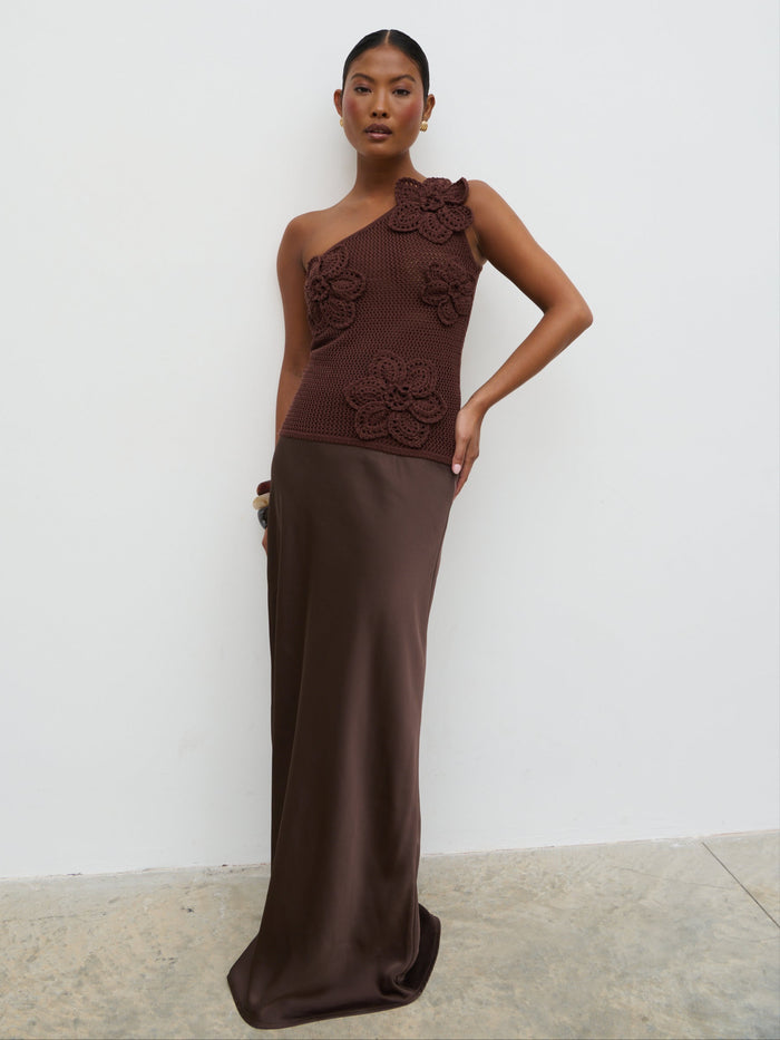 Elle Is 5'3" & Wears Size UK XS|Megan Crochet Flower Knit Top - Brown